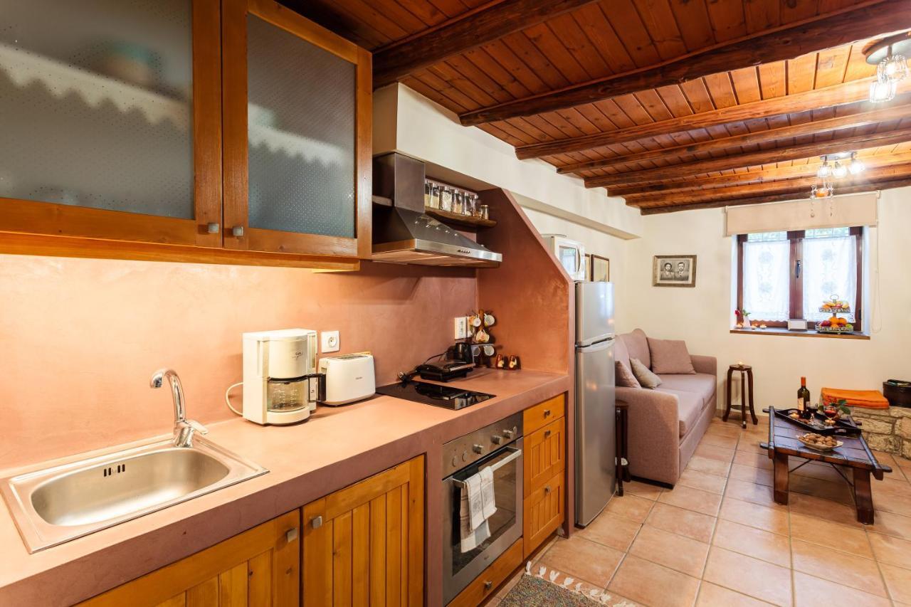 Petalidi Olive Garden Stone House Near The Beach מראה חיצוני תמונה
